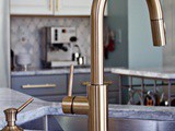 Delta Gold Trinsic Kitchen Faucet, Chic and Super Functional in Champagne Bronze