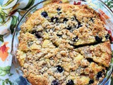 Low Carb Blueberry Crumb Cake