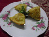 Fresh Green Harbara Samosas Marathi Recipe