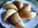Khoya Dry Fruits Karanji Samosa Recipe