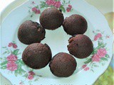 Mini Bourbon Choco Lava Cake In 10 Minutes Recipe in Marathi
