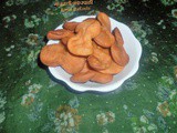 Tasty Carrot Shankarpali for Diwali Faral