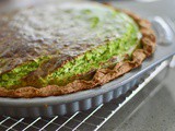 Spinach and ricotta pie with wholesome pastry