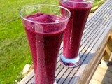 Smoothie with blueberries and strawberries – Vegan
