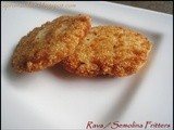 Crunchy Semolina Fritters