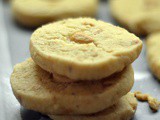 Kaju Cookies | Eggless Cashew Cookies
