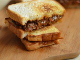 Pulled Beef Sandwich | Easy Shredded Meat Sandwich