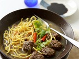 Mee Bakso..Guest post for Sweet Tooth Raf