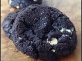 Dark Chocolate White Chocolate Chunk Cookies with Sea Salt....#improv