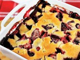 Easy (5-Ingredient) Strawberry Cobbler