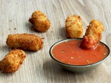 Deep-fried rigatoni Filled With Ricotta, and Spicy Marinara Sauce