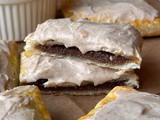 Brown sugar cinnamon pop tarts