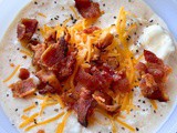 Crock pot loaded baked potato soup