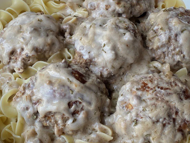 https://verygoodrecipes.com/images/blogs/the-southern-lady-cooks/easy-salisbury-steak-recipe.640x480.jpg