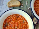 Λατρεμένη κλασική φασολάδα – Greek traditional bean stew