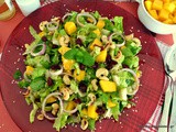 Πράσινη σαλάτα με μάνγκο, κάσιους κ κράνμπερις-Green mango salad with cranberries & cashews