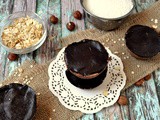 Πανεύκολο σοκολατένιο γλυκάκι με καρύδα-Raw chocolate coconut cups