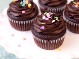 “Skinny” Chocolate Cupcakes