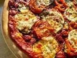 Verwen-pizza met buffelmozzarella