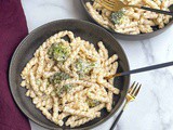 Easy Cream Cheese Pasta with Broccoli