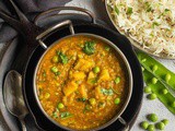 Matar Nimona | Green Peas and Potato Curry