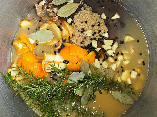 White Wine Turkey Brine - Bobbi's Kozy Kitchen