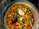 Lablabi: Tunisian-Inspired Chickpea Stew