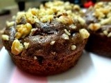 Eggless  wholewheat  Chocolate  walnut muffins