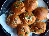 Easy Desi Style Chicken Sliders